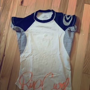 Water shirt ! Only worn twice !